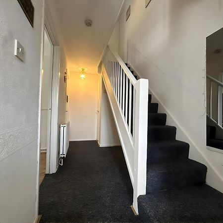 3 Bedroom House By M40 J4 هاي ويكومبْ المظهر الخارجي الصورة